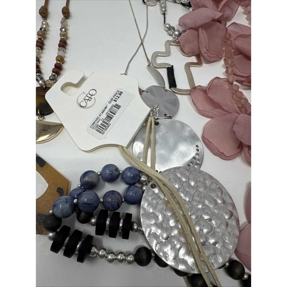 Lot Of 17 Jewelry Necklaces CATO Statement Spring Summer Costume Long Flower - Picture 3 of 16